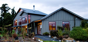 West Coast bed and breakfast - Mahitahi Lodge